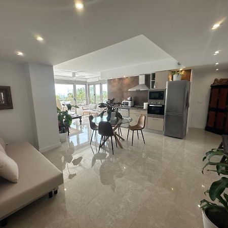 דירות מאלגה Penthouse Puerta De Pedregalejo מראה חיצוני תמונה